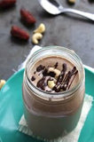 Chocolate Cashew Smoothie